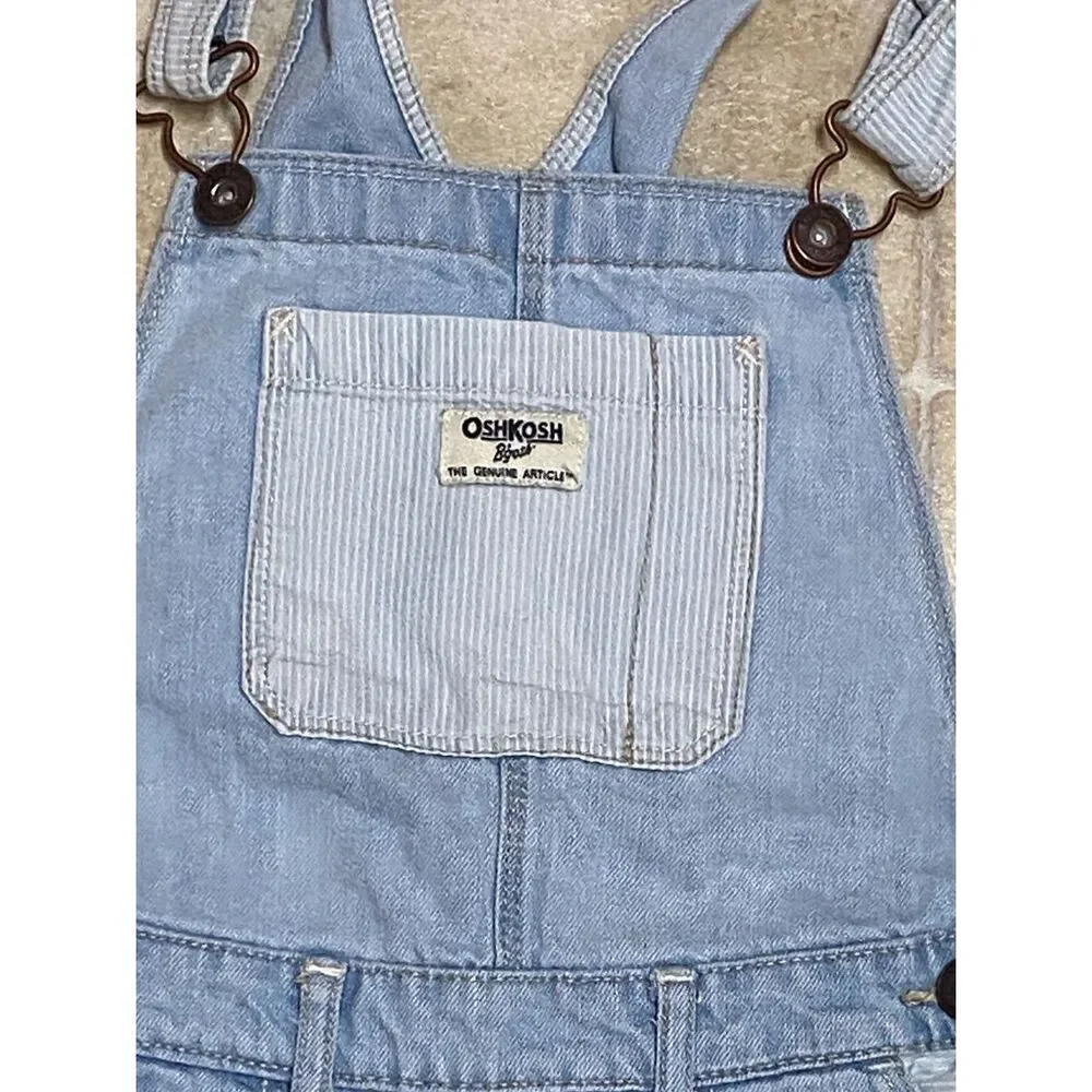Oshkosh B’gosh Light Wash Denim Short Overalls with Bib Pocket Size 7